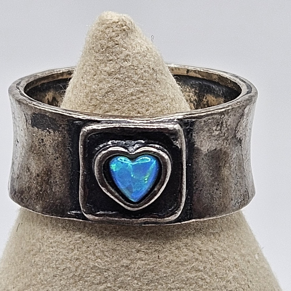 Didae Israel Sterling Silver Ring Blue Opal Heart Wide Band Size 7.75